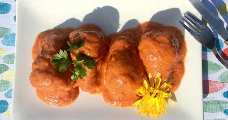 alcachofas rellenas de carne con tomate frito casero