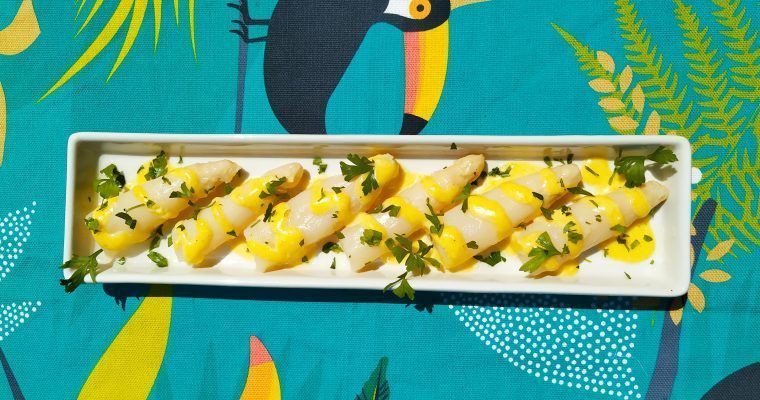 esparragos con salsa holandesa rapida paleo keto low carb