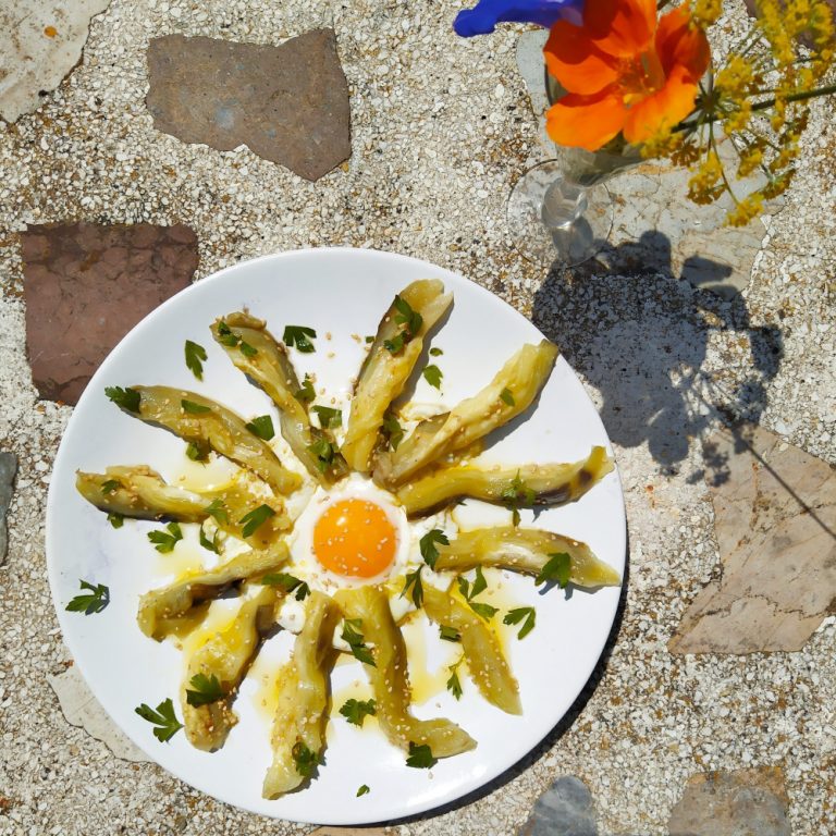 huevos con berenjena desayuno paleo keto rapido low carb