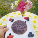 bizcocho sin gluten paleo low carb sin azucar con gelatina de fresa y chocolate casi galleta pims