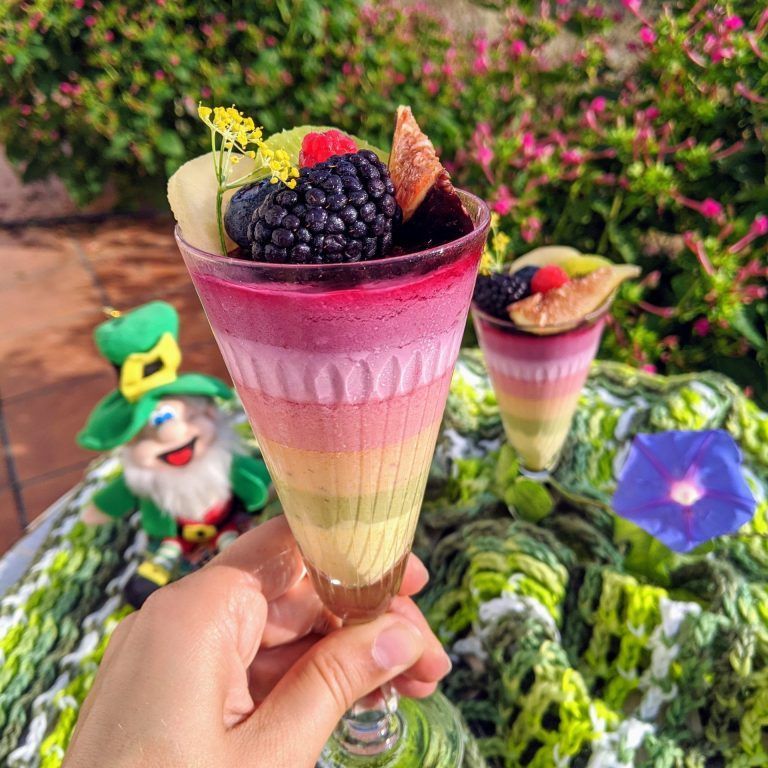 chupito arcoiris panna cotta de coco de colores sin colorantes paleo keto sin azucar sin lacteos low carb
