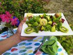 ensalada keto paleo kiwi aguacate
