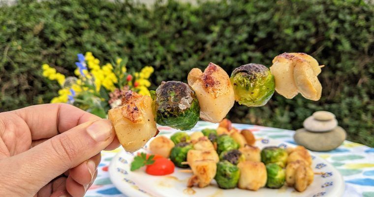 brochetas vieiras y coles de Bruselas paleo keto low carb real food
