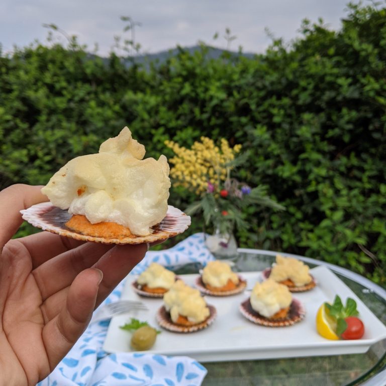 zamburiñas con salsa de coral al horno bajo la nube paleo keto low carb